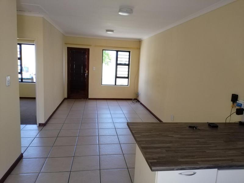 To Let 2 Bedroom Property for Rent in Hagley Western Cape